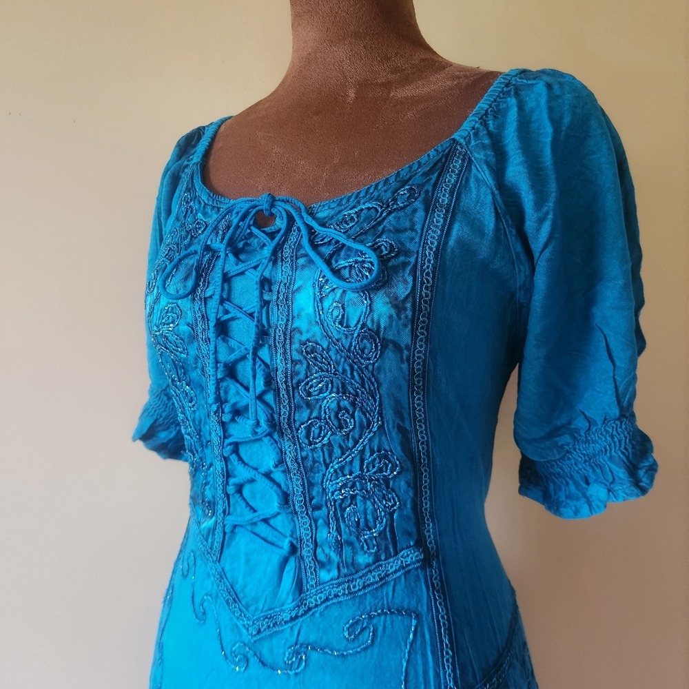 Sakkas Blue Embroidered Midi Dress